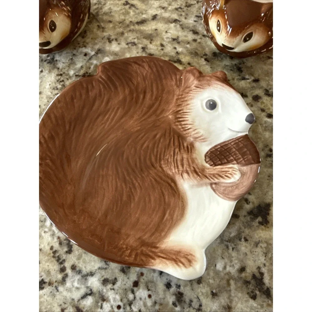 2 Squirrel‎ Bowls From Better Homes& GardensLimited Edition 2013 & Plate 4804